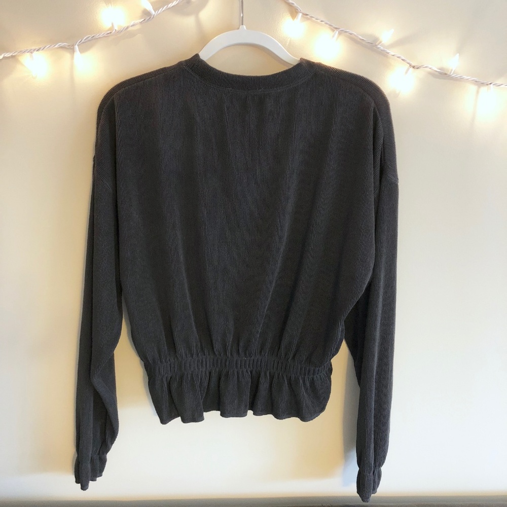 Zara | Ribbed Ruffle Top Dark Grey Oversized - Picture 3 of 7